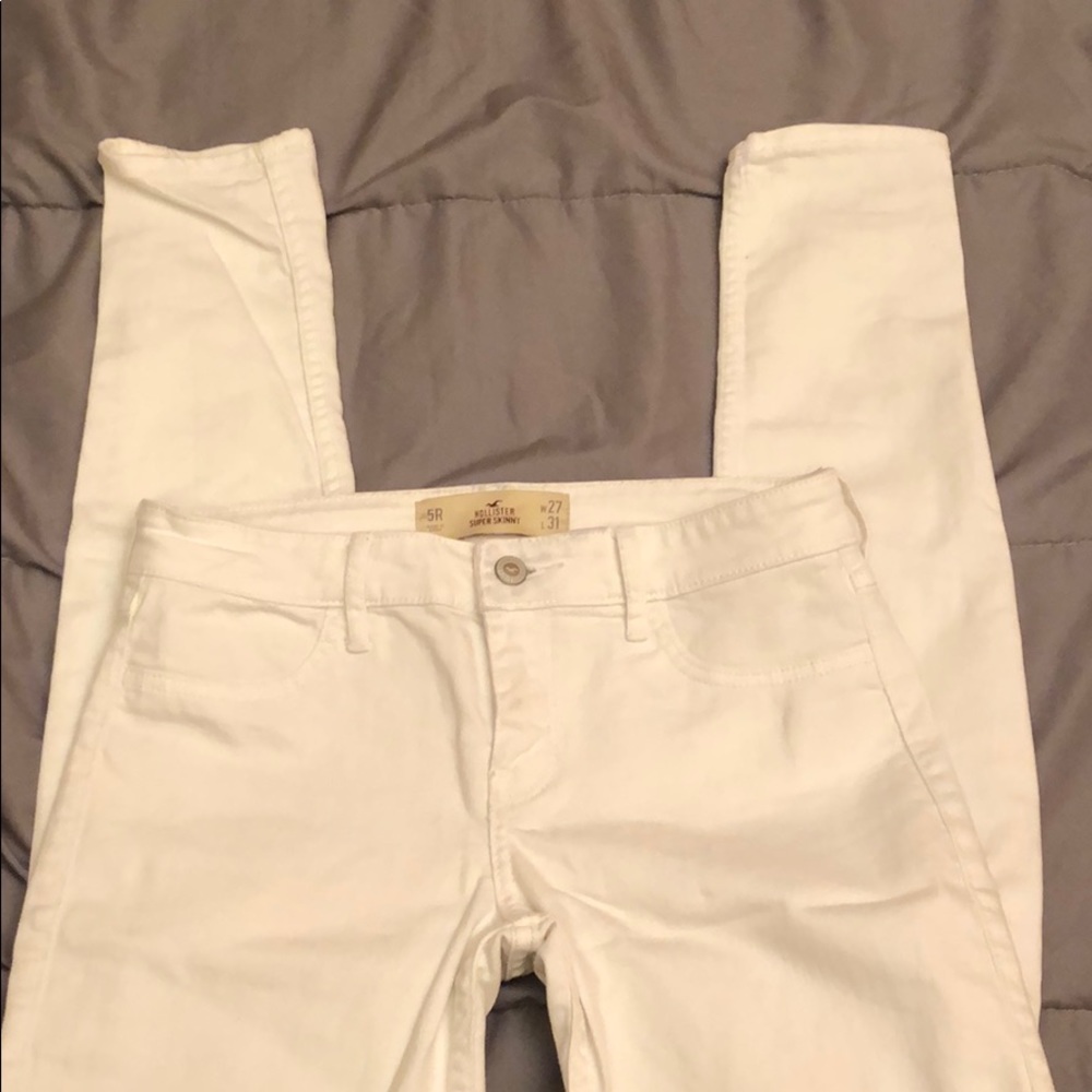 Hollister white skinny jeans